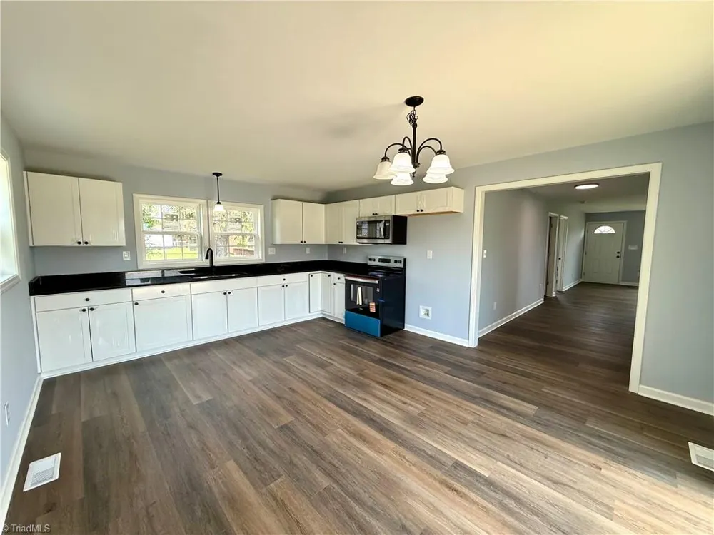 6129 Ridge Road Lexington, NC 27295