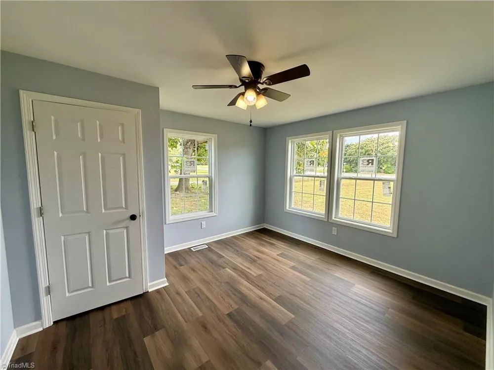 6129 Ridge Road Lexington, NC 27295