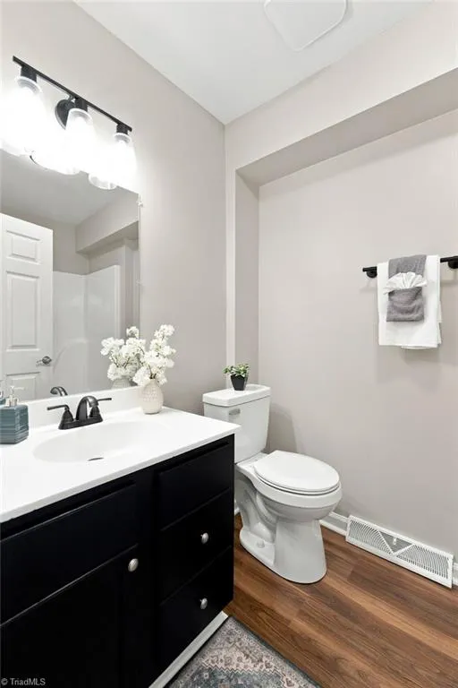 528 Wright Road Kernersville, NC 27284