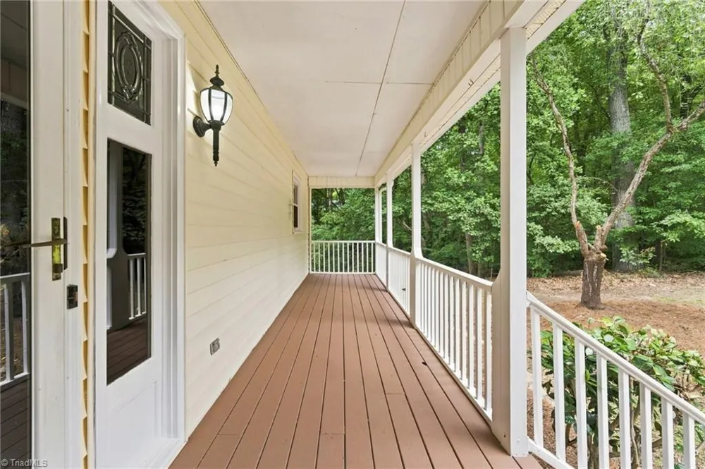 528 Wright Road Kernersville, NC 27284