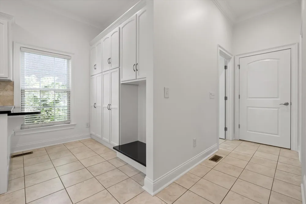 5639 NW Avenwood Circle Cleveland, TN 37312
