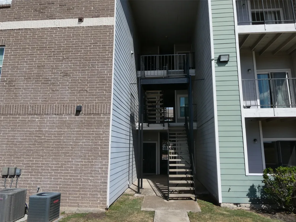 12166 METRIC BOULEVARD #1009 Austin, TX 78758
