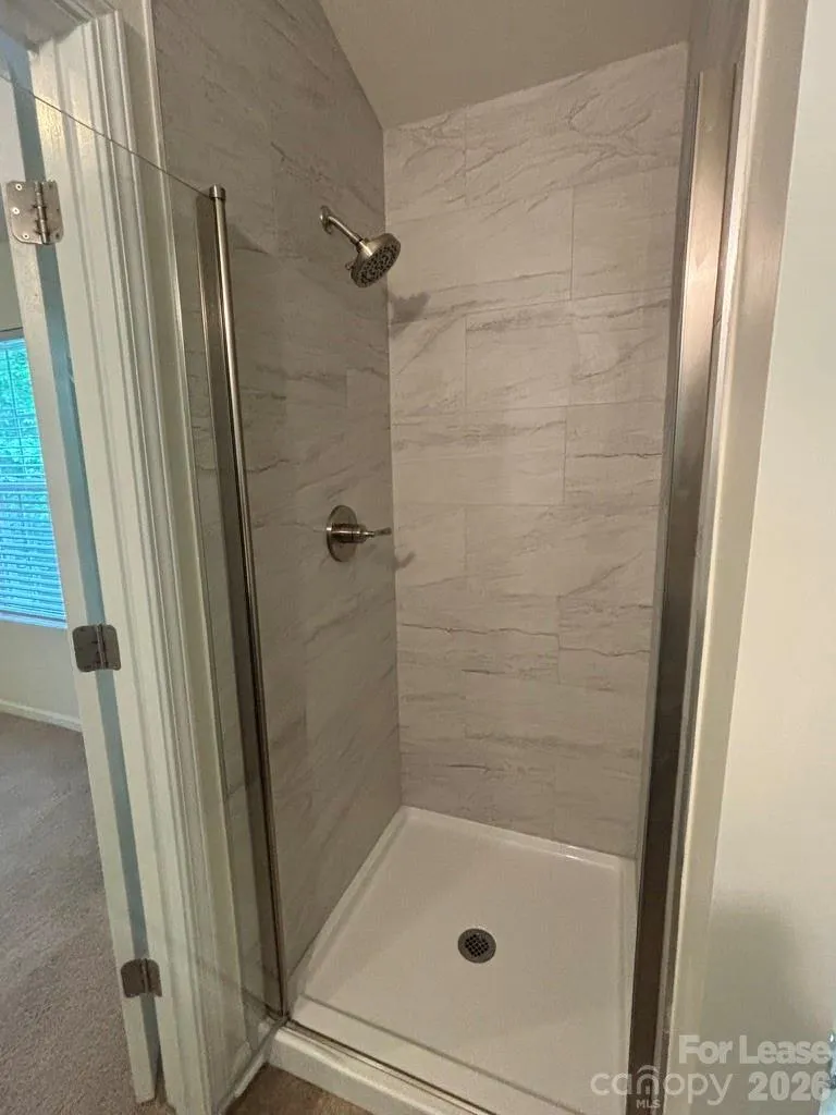 18 Sharpstone Lane Durham, NC 27703