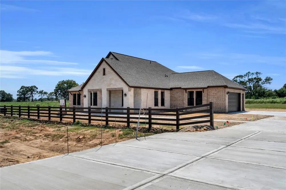 301 Seguin Drive New Waverly, TX 77358