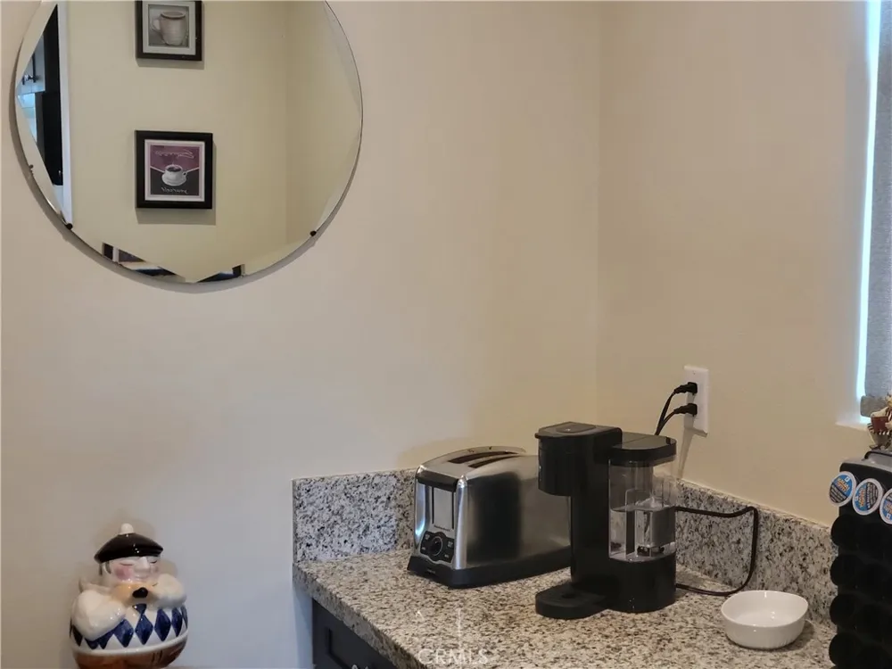 7039 Antique Street San Bernardino, CA 92407
