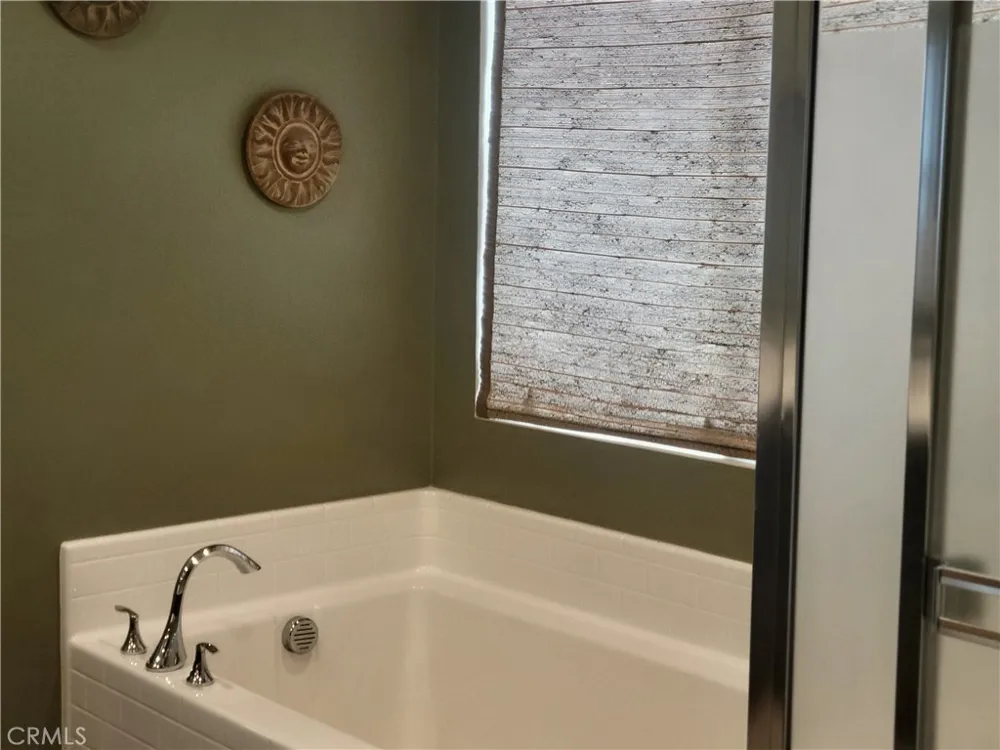 7039 Antique Street San Bernardino, CA 92407