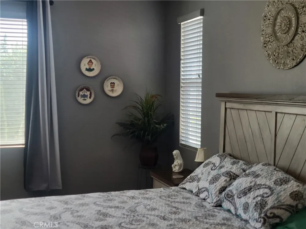 7039 Antique Street San Bernardino, CA 92407