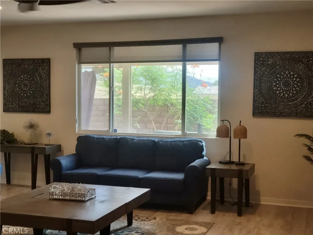 7039 Antique Street San Bernardino, CA 92407