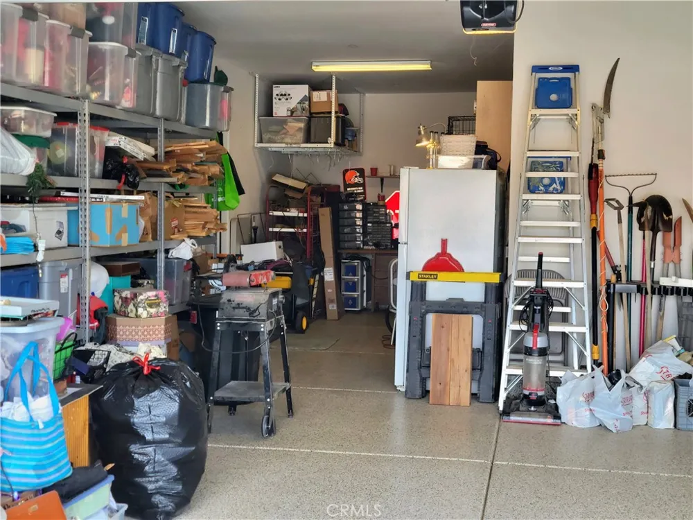 7039 Antique Street San Bernardino, CA 92407