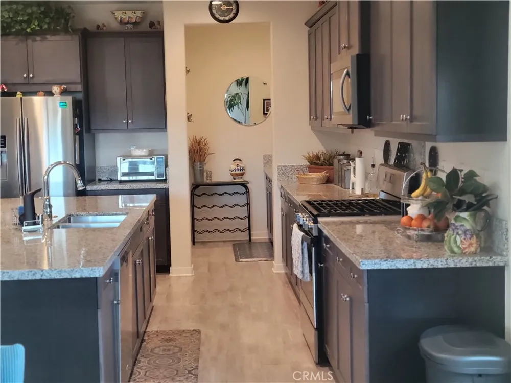 7039 Antique Street San Bernardino, CA 92407