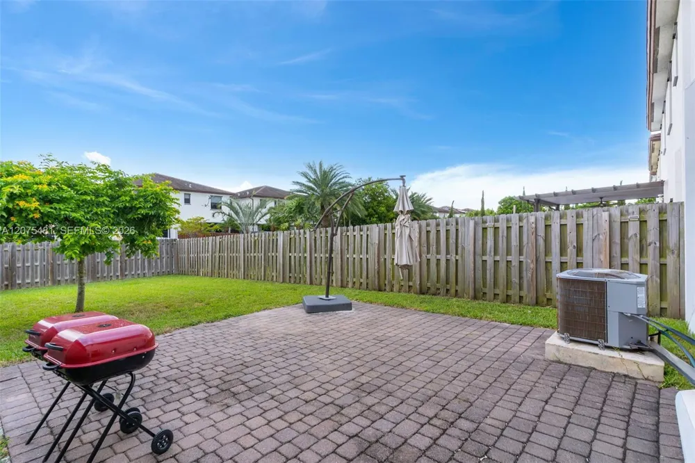 25057 SW 108th Ave Homestead, FL 33032