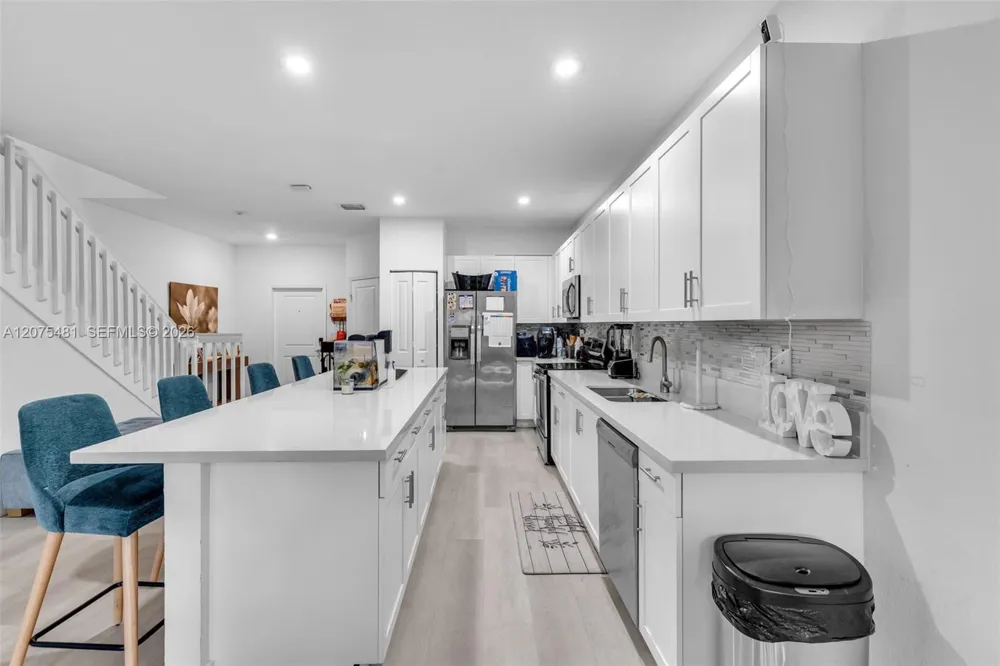 25057 SW 108th Ave Homestead, FL 33032