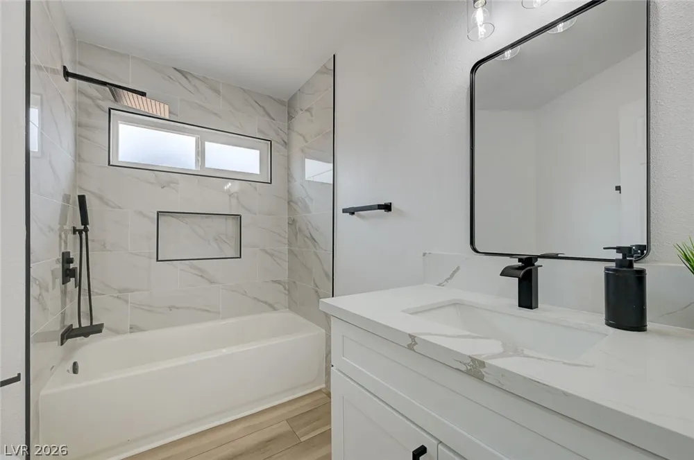 2253 La Puente Street Las Vegas, NV 89115