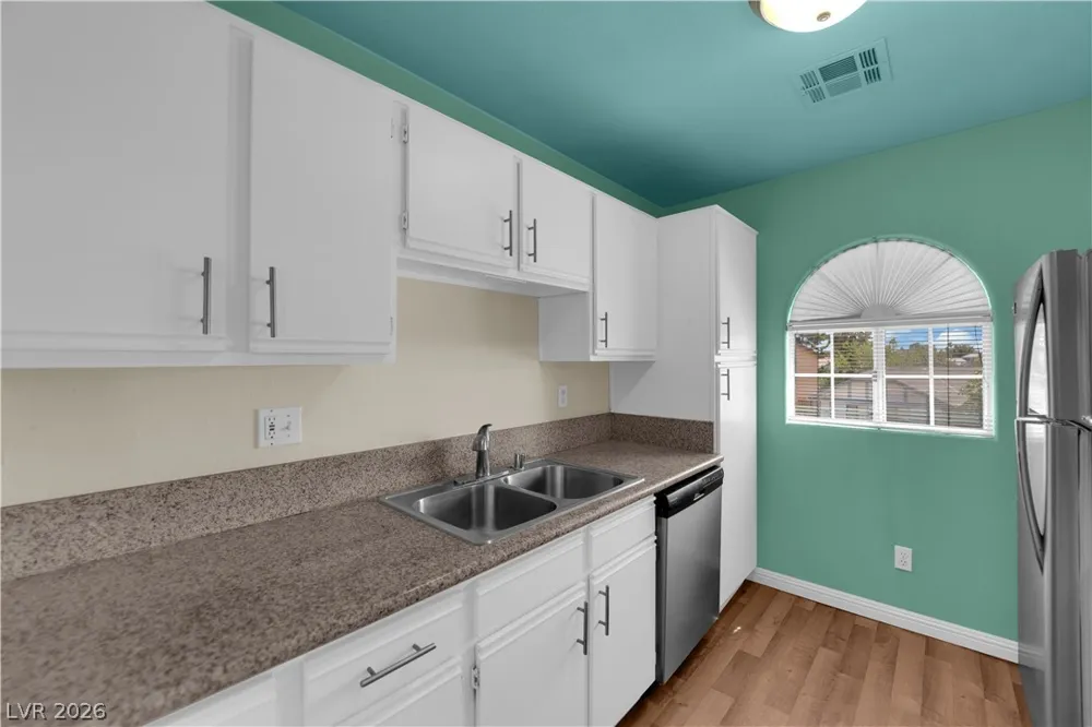 6836 Elm Creek Drive #201 Las Vegas, NV 89108