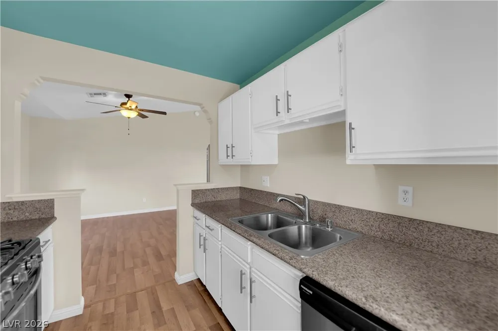 6836 Elm Creek Drive #201 Las Vegas, NV 89108