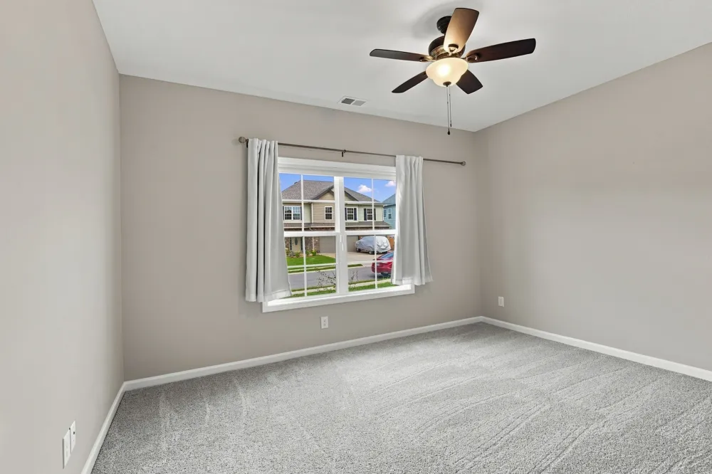 1589 Kestrel Dr Clarksville, TN 37040