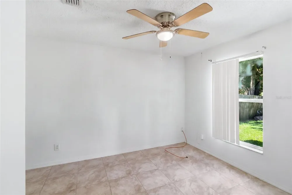 6100 LEE LAN DRIVE Orlando, FL 32809