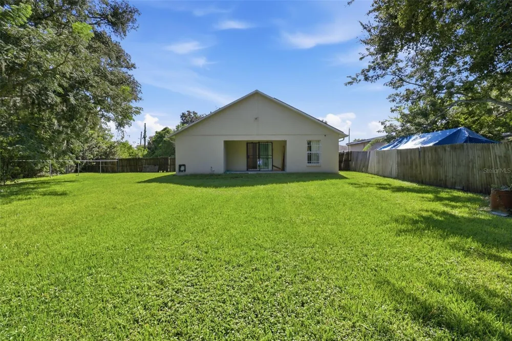 6100 LEE LAN DRIVE Orlando, FL 32809