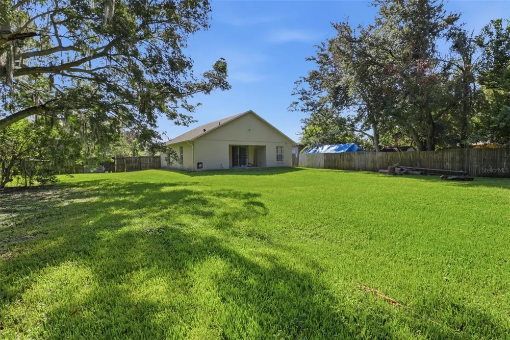 6100 LEE LAN DRIVE Orlando, FL 32809