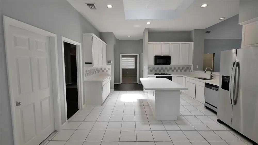 10402 Indian Paintbrush Lane Houston, TX 77095