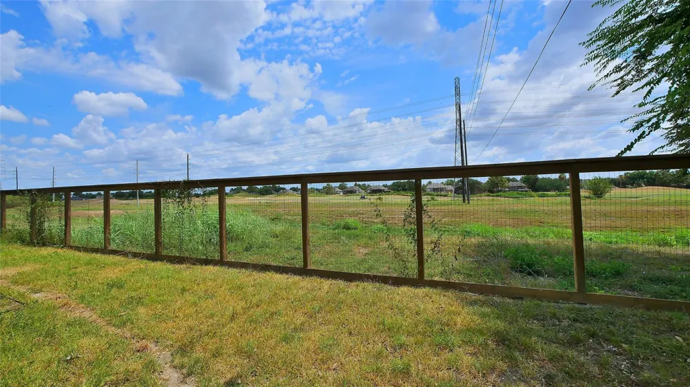 10402 Indian Paintbrush Lane Houston, TX 77095