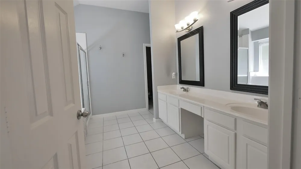 10402 Indian Paintbrush Lane Houston, TX 77095