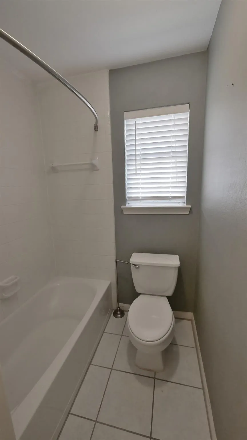 10402 Indian Paintbrush Lane Houston, TX 77095