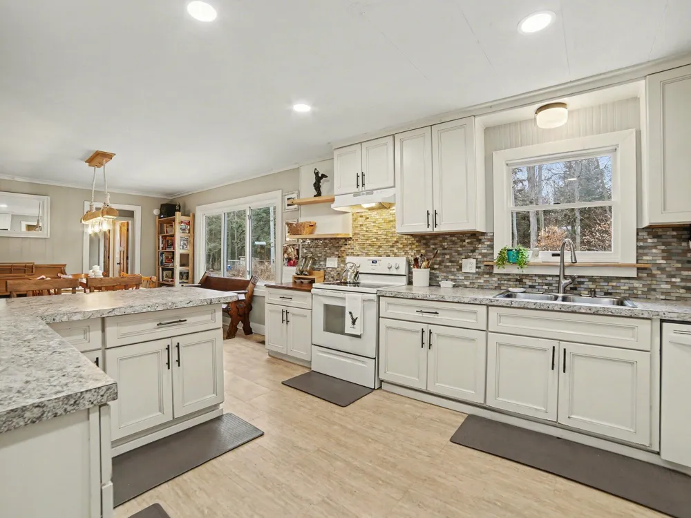8590 W Thomas Street Shelby, MI 49455