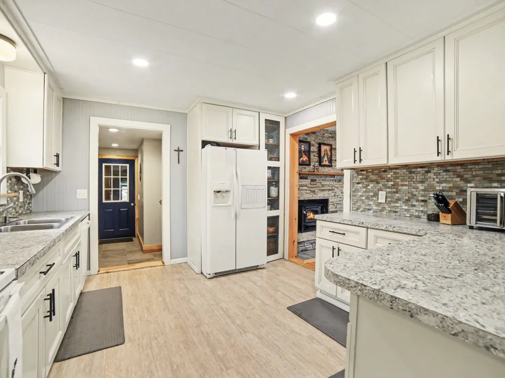 8590 W Thomas Street Shelby, MI 49455