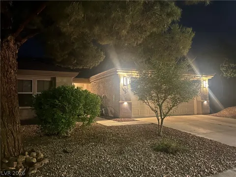 2037 Joy View Lane
