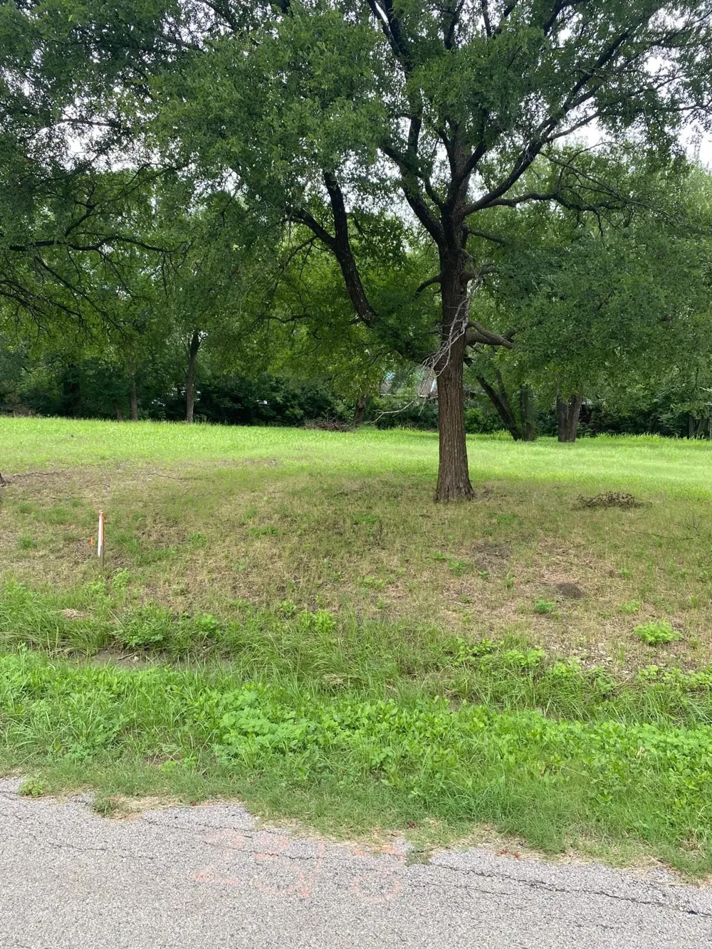 2318 Tallyho Lane Dallas, TX 75212
