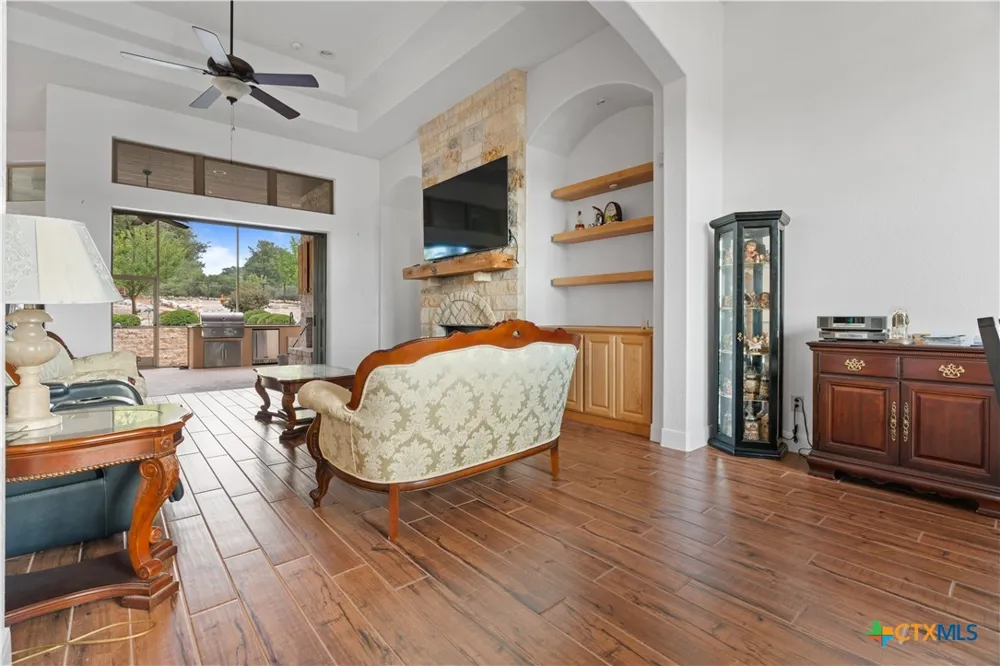 610 Battistrada New Braunfels, TX 78132