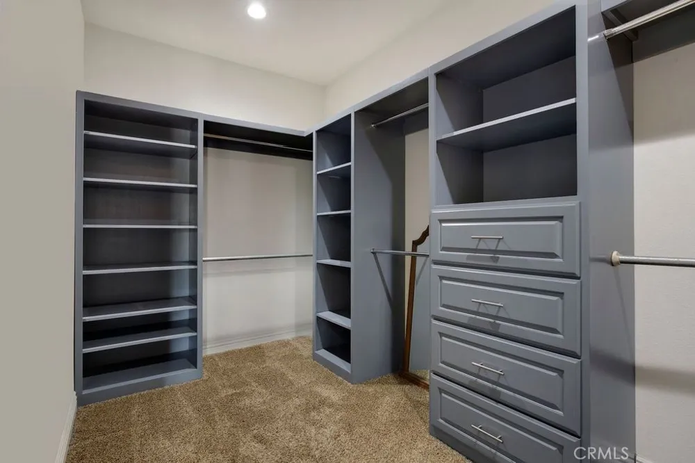 9304 FRANKLIN STREET Chatsworth, CA 91311