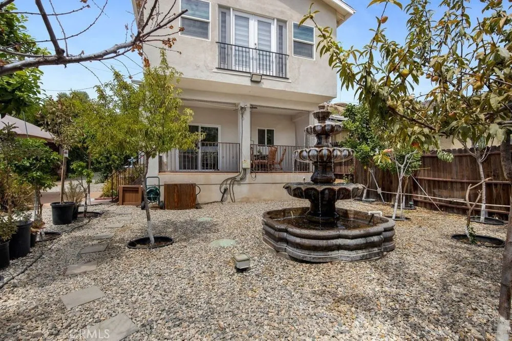 9304 FRANKLIN STREET Chatsworth, CA 91311
