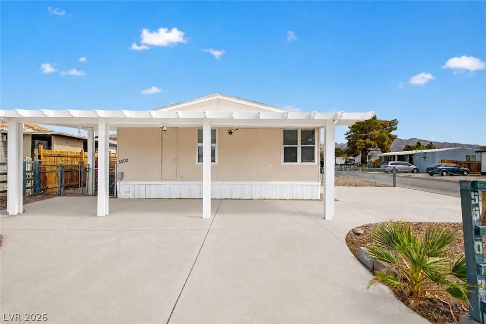 5502 Tahoe Drive Las Vegas, NV 89142