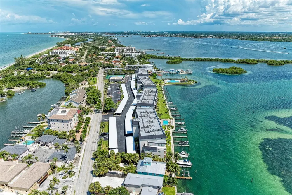 8977 MIDNIGHT PASS ROAD #219 Sarasota, FL 34242
