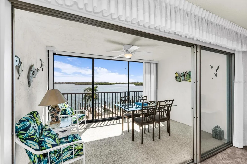 8977 MIDNIGHT PASS ROAD #219 Sarasota, FL 34242