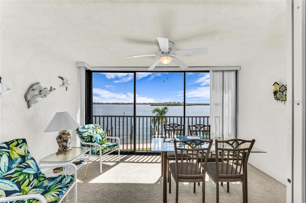 8977 MIDNIGHT PASS ROAD #219 Sarasota, FL 34242