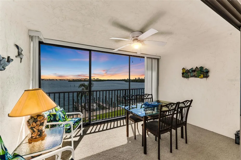 8977 MIDNIGHT PASS ROAD #219 Sarasota, FL 34242
