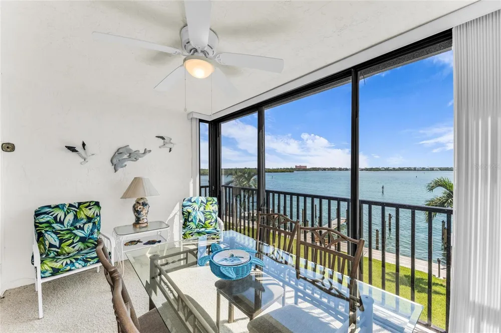 8977 MIDNIGHT PASS ROAD #219 Sarasota, FL 34242