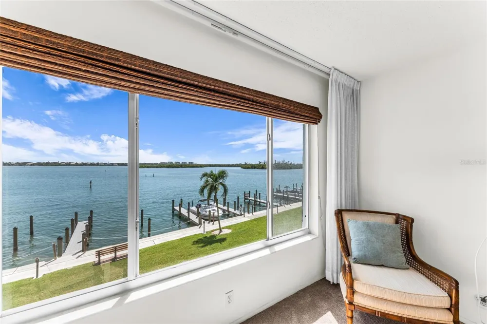 8977 MIDNIGHT PASS ROAD #219 Sarasota, FL 34242