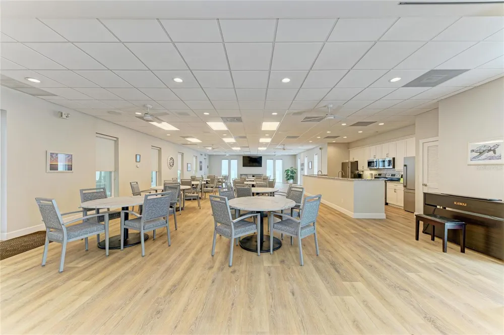 8977 MIDNIGHT PASS ROAD #219 Sarasota, FL 34242