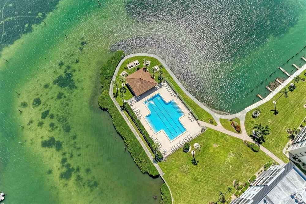8977 MIDNIGHT PASS ROAD #219 Sarasota, FL 34242