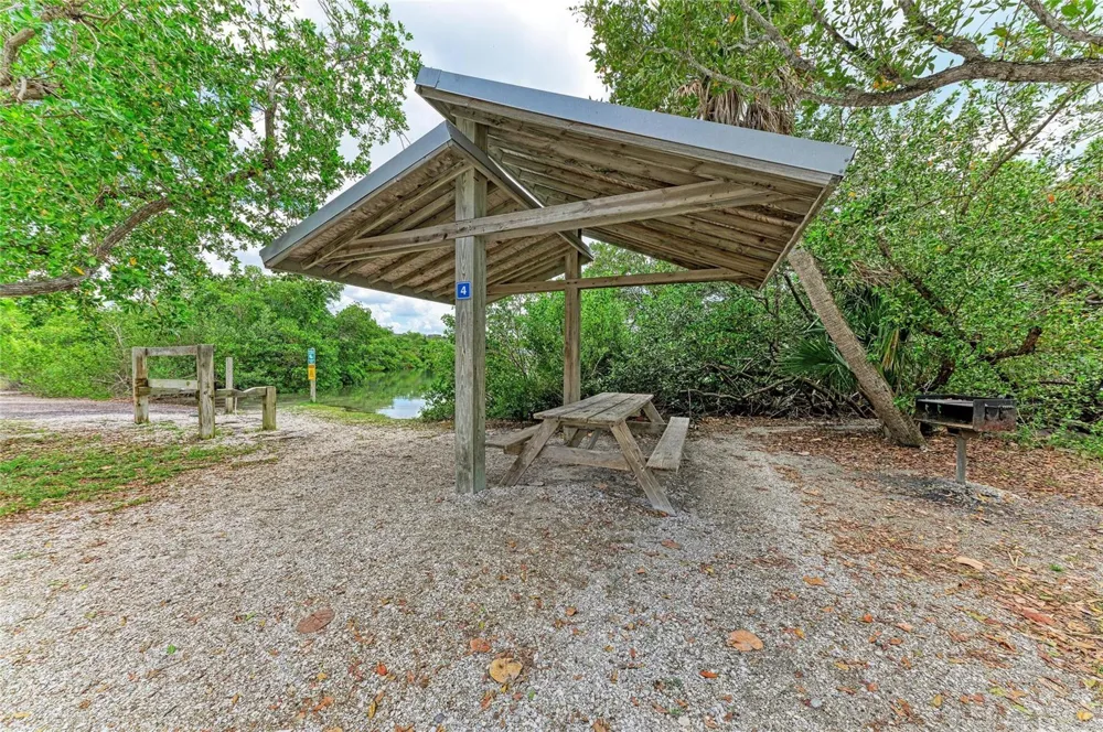 8977 MIDNIGHT PASS ROAD #219 Sarasota, FL 34242