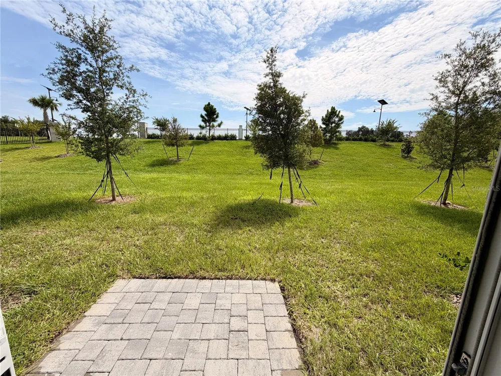 709 SPARTINA WAY Lady Lake, FL 32159