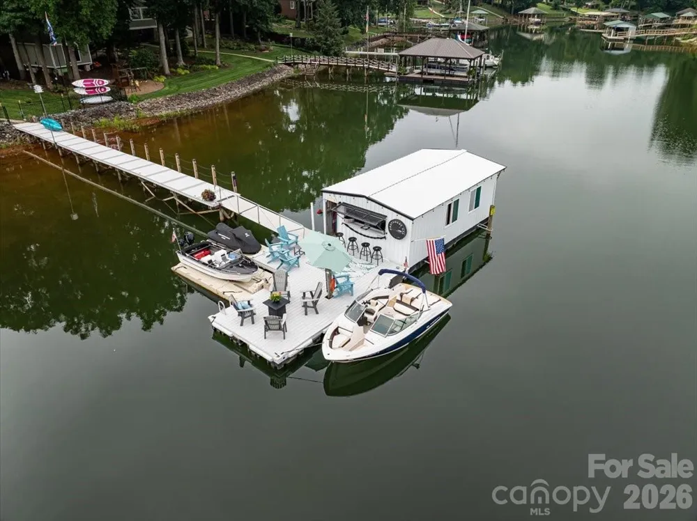 3259 Miners Cove Court Denver, NC 28037