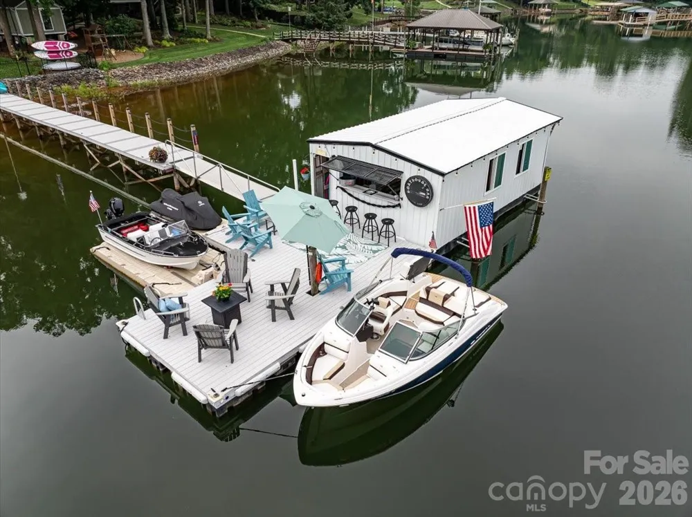 3259 Miners Cove Court Denver, NC 28037