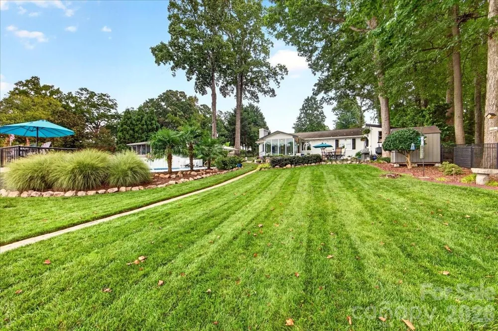 3259 Miners Cove Court Denver, NC 28037