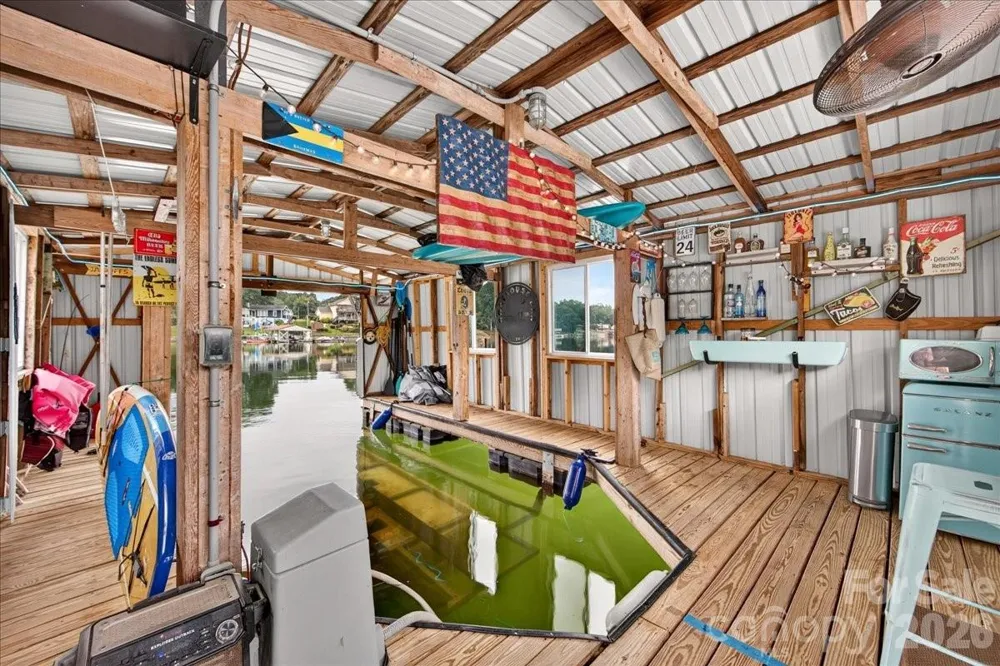 3259 Miners Cove Court Denver, NC 28037