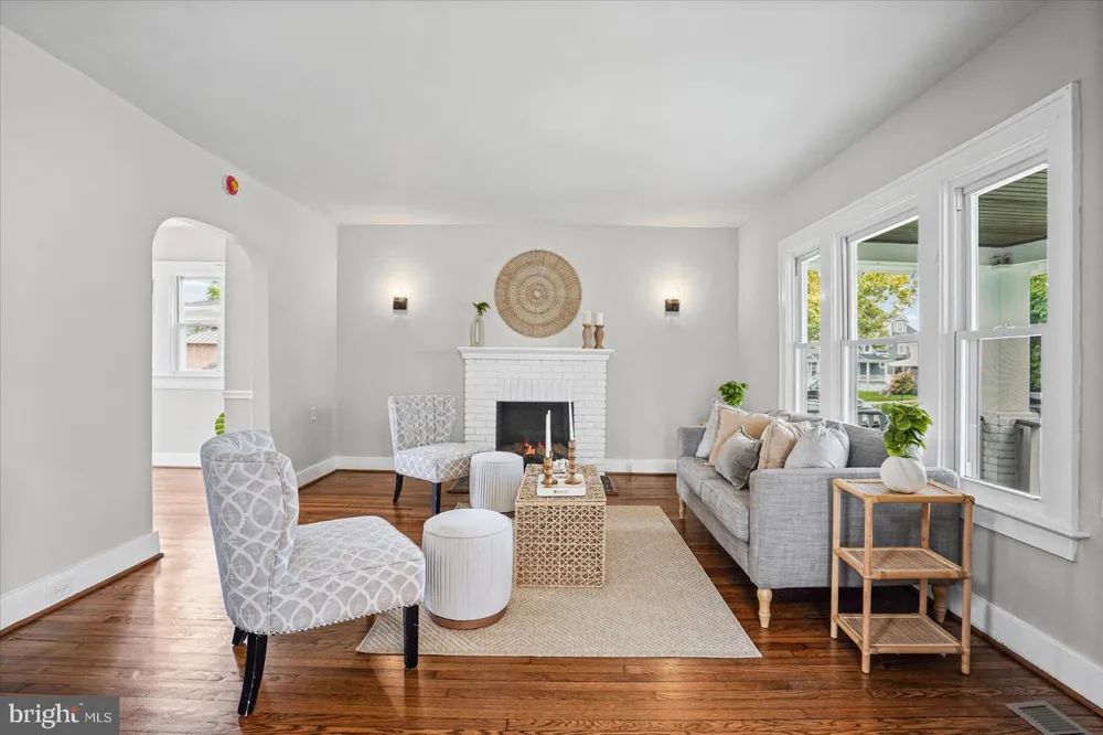 4207 BELVIEU AVENUE Baltimore, MD 21215